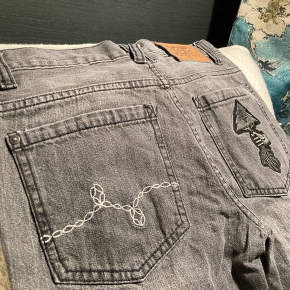 Washed out blk Lrgeans 14 - Picture 6 of 8